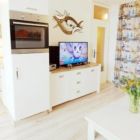 G04-009 ハイリゲンハーフェン